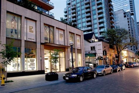 bloor street yorkville shopping